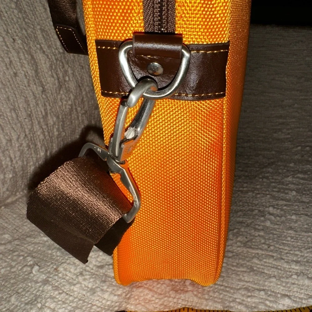 NWOT Veuve Clicquot Ponsardin Champagne Computer/Laptop Case